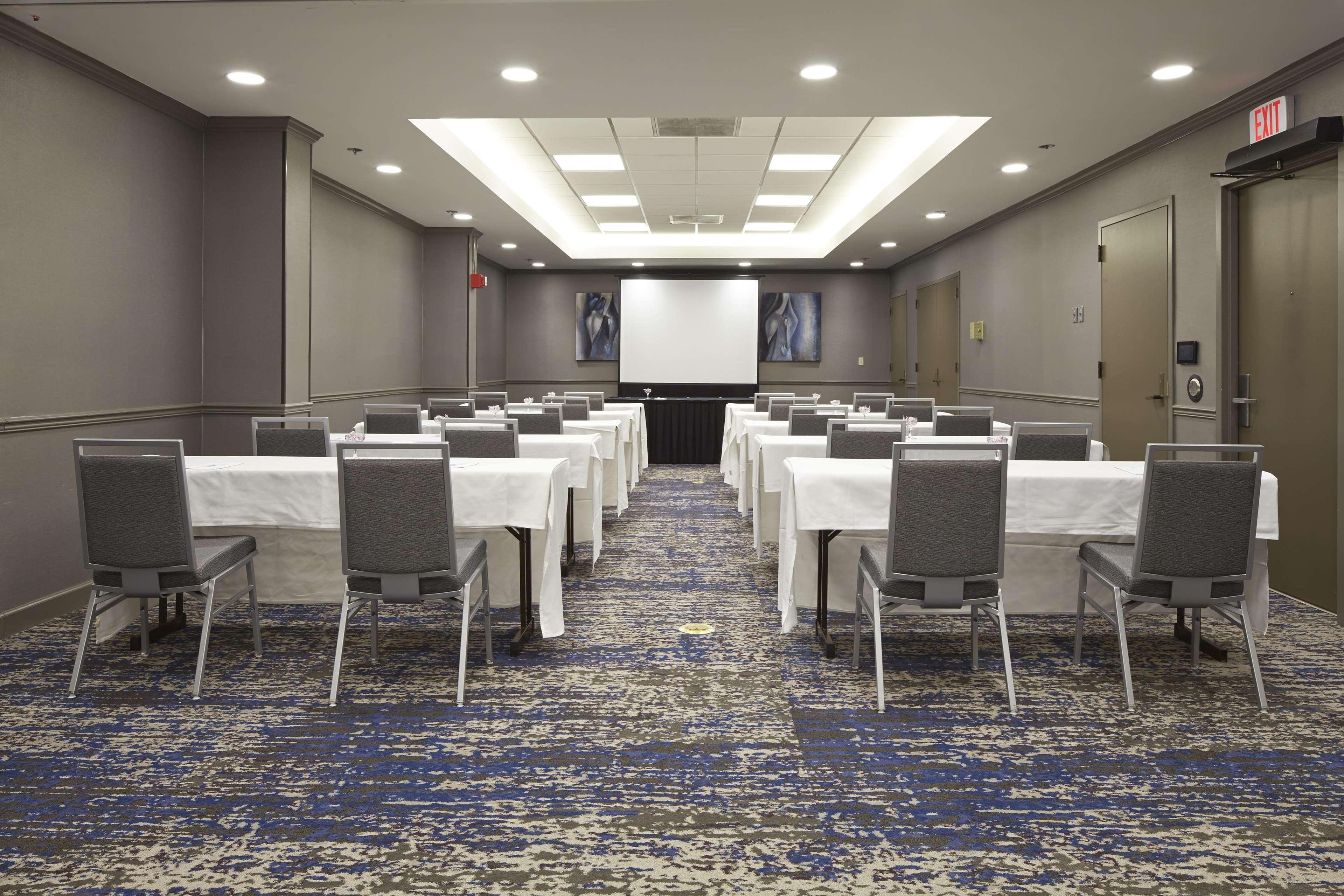 Embassy By Hilton Atlanta Galleria Smyrna