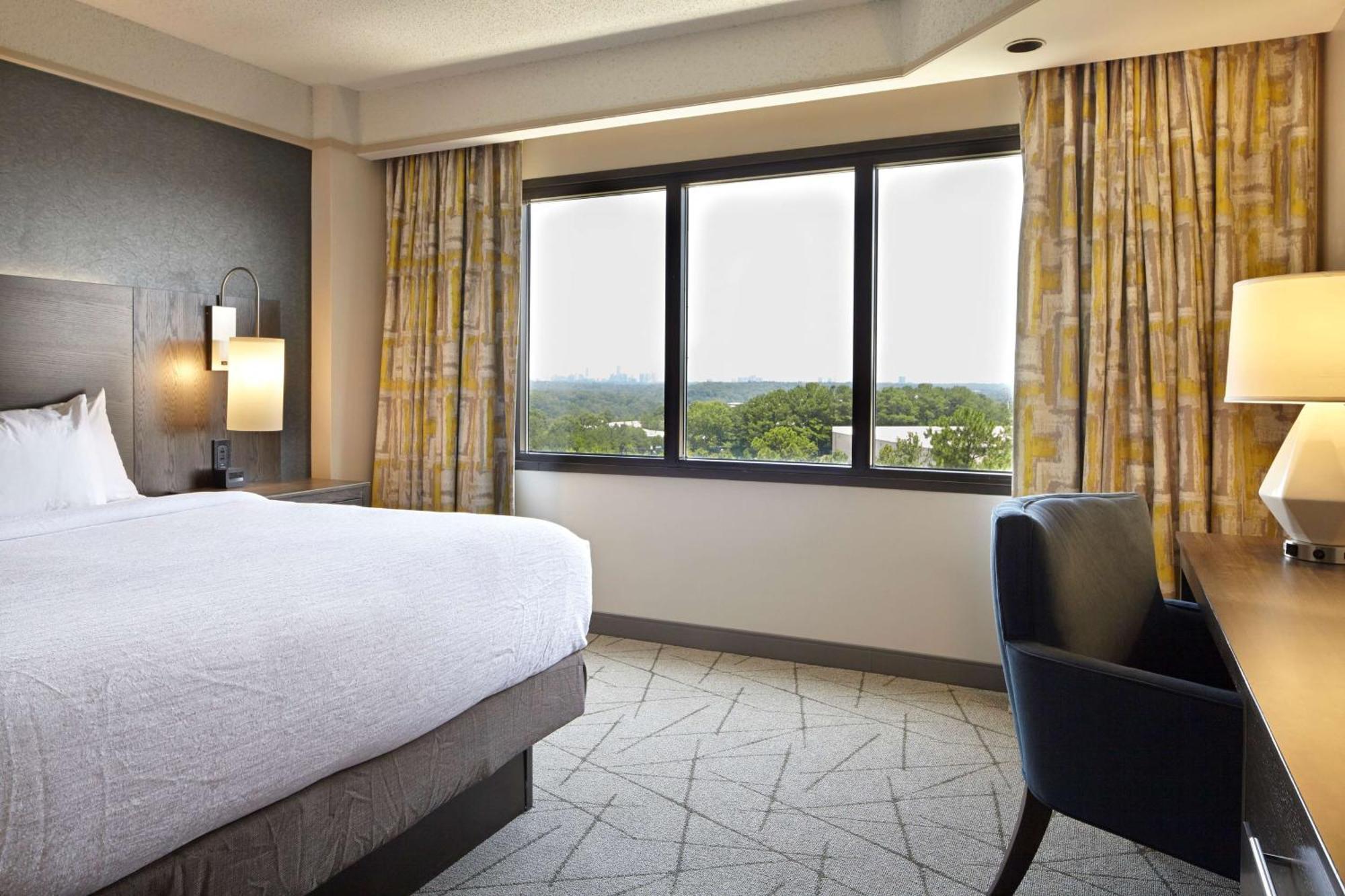 Hotel Embassy By Hilton Atlanta Galleria Smyrna