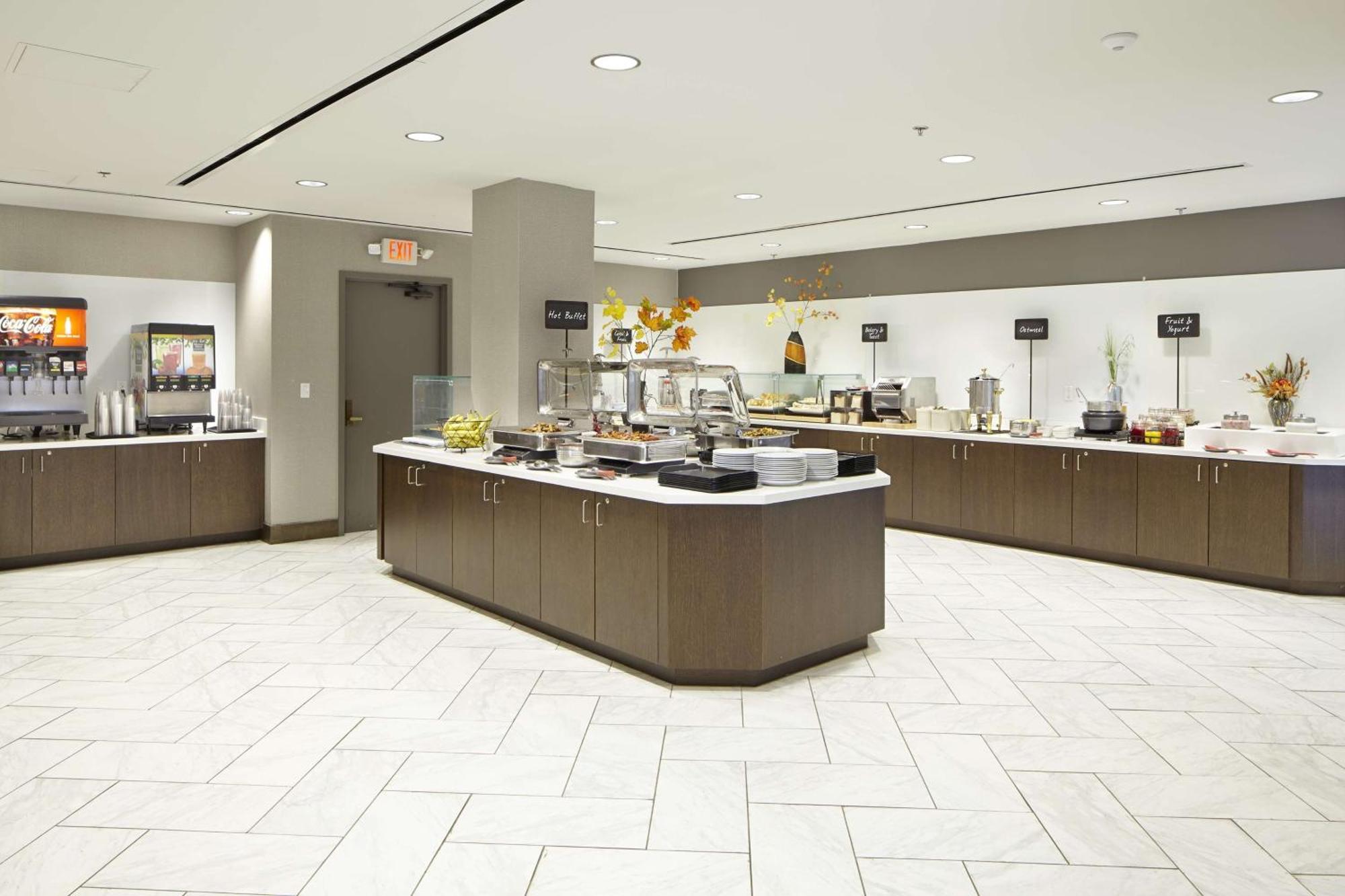 Embassy By Hilton Atlanta Galleria