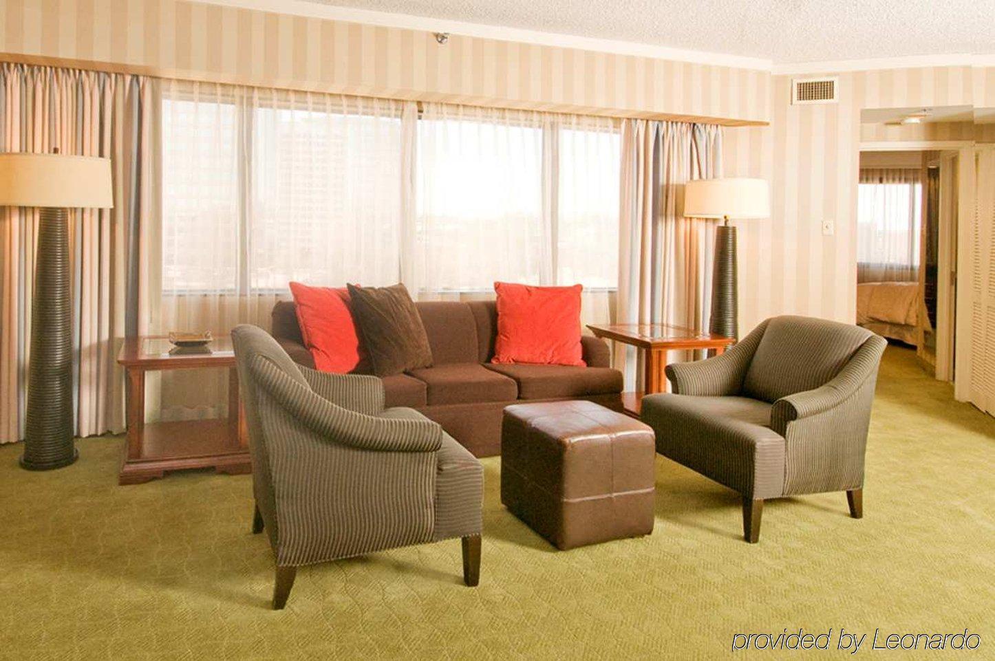 Embassy By Hilton Atlanta Galleria 3*